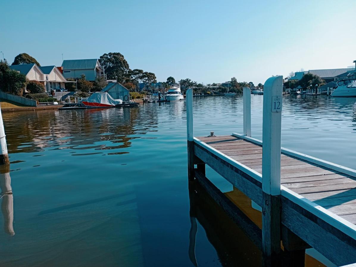 The View - Captains Cove Waterfront Resort Paynesville Zewnętrze zdjęcie